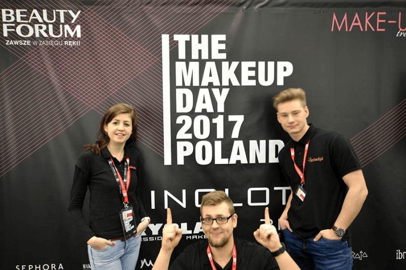Stanowiska Beauty MakeUp Mirror na Make Up Day Poland 2017